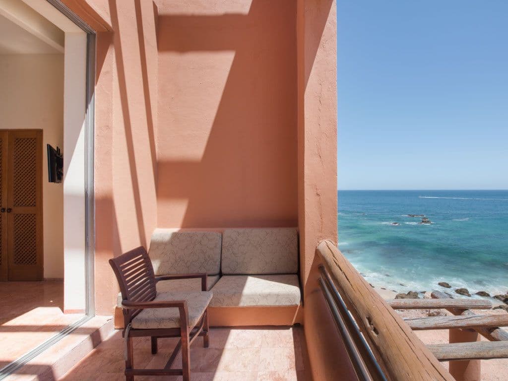 room-with-ocean-view-club-regina