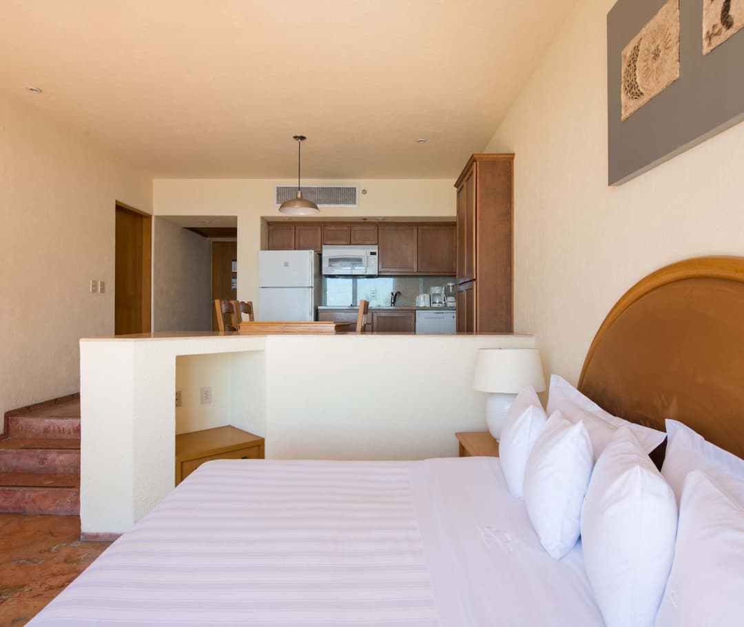 studio-room-facing-the-sea-with-kitchen-dining-room-club-regina